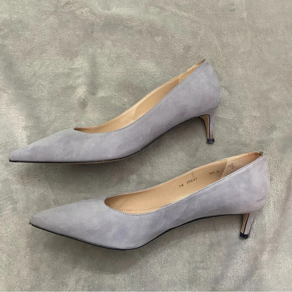 Stuart Weitzman Dove Gray Kitten Heel - Picture 8 of 11
